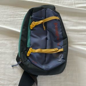 Patagonia shoulder sling purse